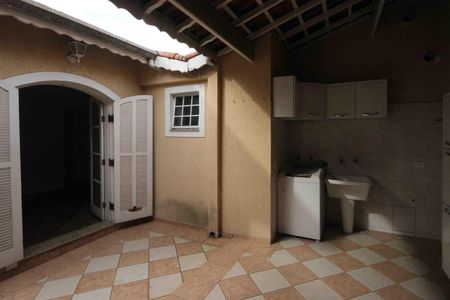 Apartamento à venda com 140m², 2 quartos e 2 vagas Apartamento à venda com 140m², 2 quartos e 2 vagasÁrea de Serviço