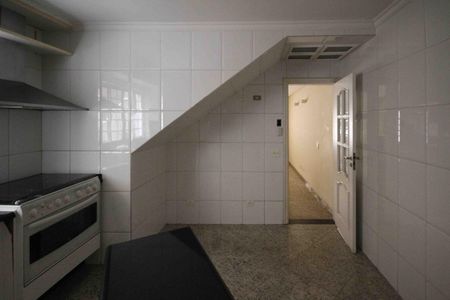 Apartamento à venda com 140m², 2 quartos e 2 vagas Apartamento à venda com 140m², 2 quartos e 2 vagasCozinha
