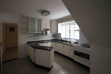 Apartamento à venda com 140m², 2 quartos e 2 vagas Apartamento à venda com 140m², 2 quartos e 2 vagasCozinha