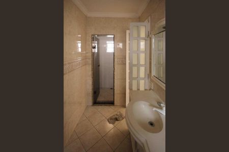 Apartamento à venda com 140m², 2 quartos e 2 vagas Apartamento à venda com 140m², 2 quartos e 2 vagasBanheiro da Suite