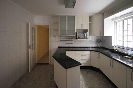 Apartamento à venda com 140m², 2 quartos e 2 vagas Apartamento à venda com 140m², 2 quartos e 2 vagasCozinha