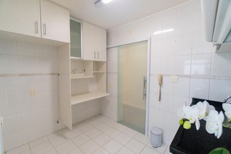 Apartamento à venda com 72m², 2 quartos e 1 vagaCozinha
