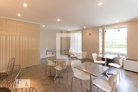 Apartamento à venda com 72m², 2 quartos e 1 vagaÁrea comum - Salão de festas