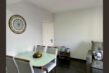 Apartamento à venda com 68m², 3 quartos e 1 vagaFoto 04