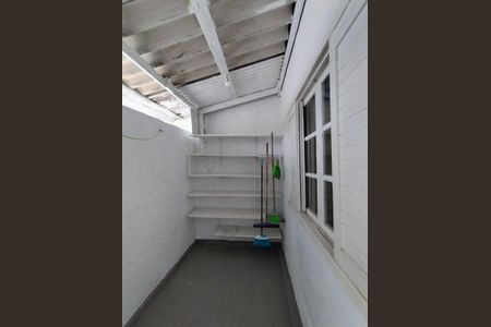 Casa à venda com 123m², 2 quartos e 2 vagasÁrea de Serviço