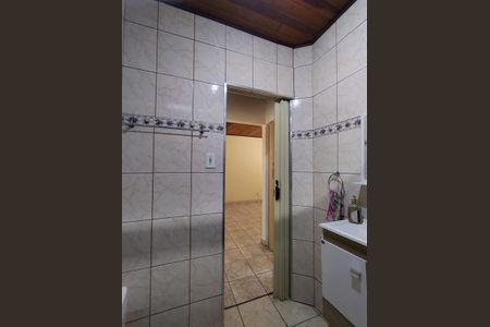 Casa à venda com 123m², 2 quartos e 2 vagasBanheiro Social