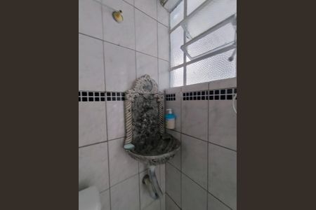 Casa à venda com 123m², 2 quartos e 2 vagasBanheiro de serviço