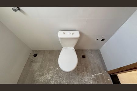 Apartamento à venda com 58m², 2 quartos e 1 vaga Apartamento à venda com 58m², 2 quartos e 1 vagaBanheiro da Suíte