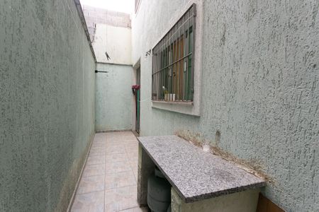 Casa à venda com 98m², 3 quartos e 2 vagas Casa à venda com 98m², 3 quartos e 2 vagasCorredor