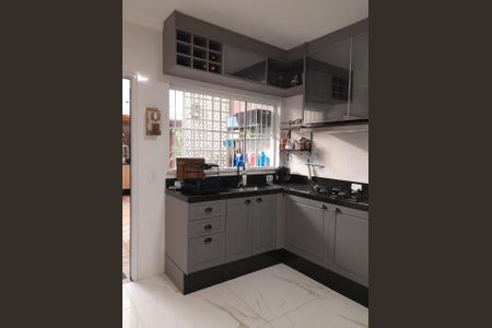 Casa à venda com 130m², 3 quartos e 2 vagas Casa à venda com 130m², 3 quartos e 2 vagasFoto 12