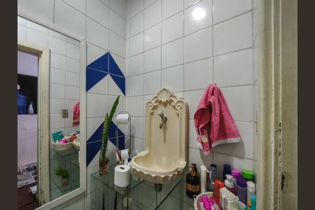 Lavabo de casa à venda com 3 quartos, 130m² em Tijuca, Rio de Janeiro