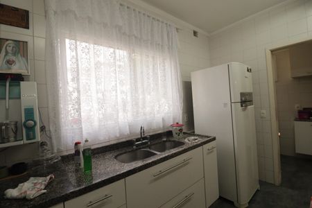 Apartamento à venda com 94m², 2 quartos e 2 vagasCozinha