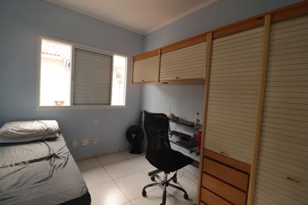 Apartamento à venda com 94m², 2 quartos e 2 vagasQuarto 1