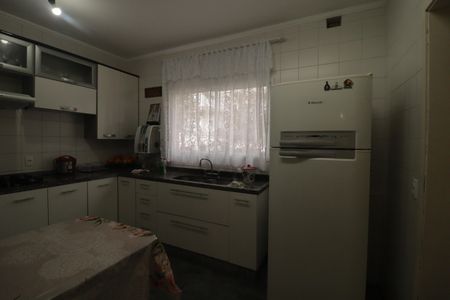 Apartamento à venda com 94m², 2 quartos e 2 vagasCozinha