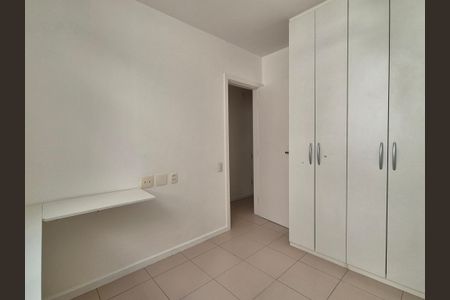 Apartamento à venda com 140m², 3 quartos e 2 vagasQuarto 2