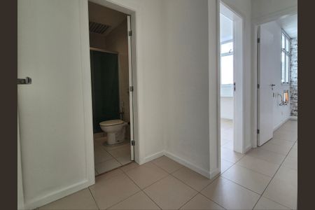 Apartamento à venda com 140m², 3 quartos e 2 vagasHall