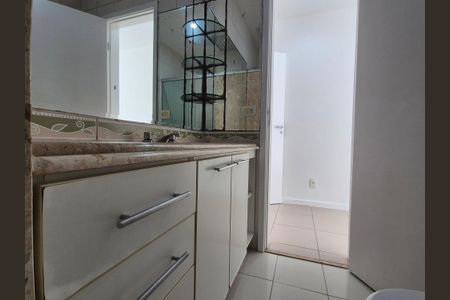 Apartamento à venda com 140m², 3 quartos e 2 vagasBanheiro da Suíte