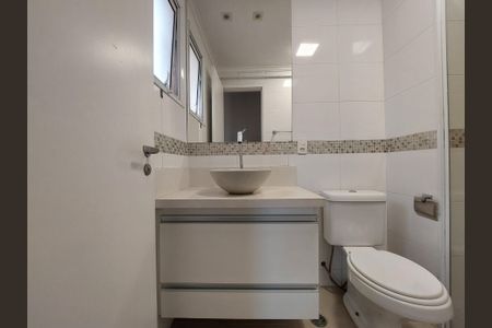 Apartamento para alugar com 73m², 2 quartos e 2 vagas Apartamento para alugar com 73m², 2 quartos e 2 vagasBanheiro 1