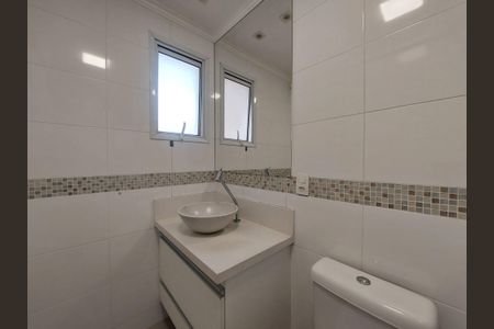 Apartamento para alugar com 73m², 2 quartos e 2 vagas Apartamento para alugar com 73m², 2 quartos e 2 vagasBanheiro 1