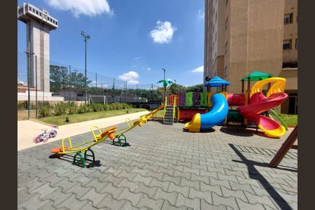Apartamento para alugar com 73m², 2 quartos e 2 vagas Apartamento para alugar com 73m², 2 quartos e 2 vagasÁrea comum - Playground