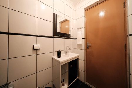 Casa à venda com 127m², 2 quartos e 2 vagasLavabo