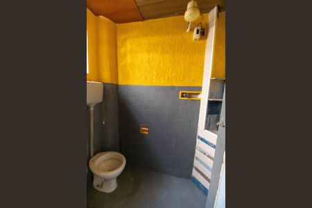 Banheiro de kitnet/studio para alugar com 1 quarto, 30m² em Ponta D’areia, Niterói