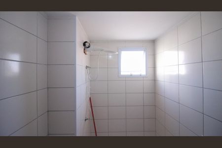 Apartamento à venda com 45m², 2 quartos e 1 vaga Apartamento à venda com 45m², 2 quartos e 1 vagaBanheiro