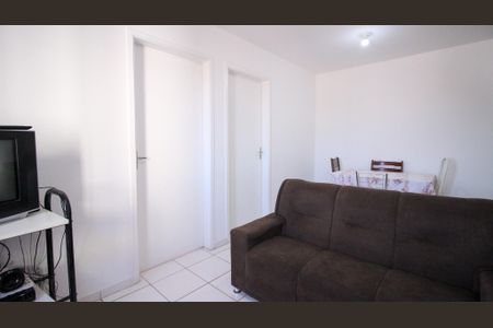 Apartamento à venda com 45m², 2 quartos e 1 vaga Apartamento à venda com 45m², 2 quartos e 1 vagaSala