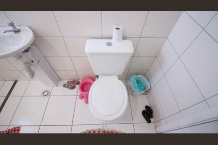 Apartamento à venda com 45m², 2 quartos e 1 vaga Apartamento à venda com 45m², 2 quartos e 1 vagaBanheiro