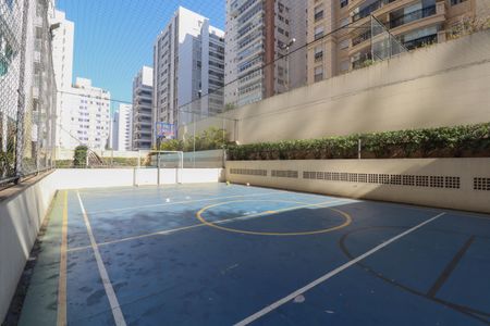 Apartamento à venda com 139m², 3 quartos e 3 vagas Apartamento à venda com 139m², 3 quartos e 3 vagasQuadra