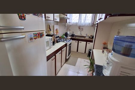 Apartamento à venda com 51m², 2 quartos e 1 vaga Apartamento à venda com 51m², 2 quartos e 1 vagaCozinha
