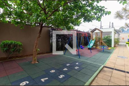 Apartamento à venda com 65m², 2 quartos e 1 vaga Apartamento à venda com 65m², 2 quartos e 1 vagaÁrea comum - Playground