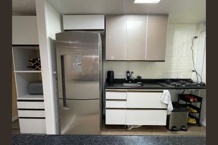 Apartamento à venda com 65m², 2 quartos e 1 vaga Apartamento à venda com 65m², 2 quartos e 1 vagaCozinha