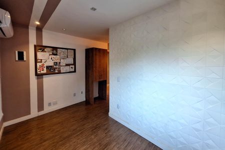 Casa de condomínio à venda com 531m², 4 quartos e 2 vagas Casa de condomínio à venda com 531m², 4 quartos e 2 vagasQuarto 2