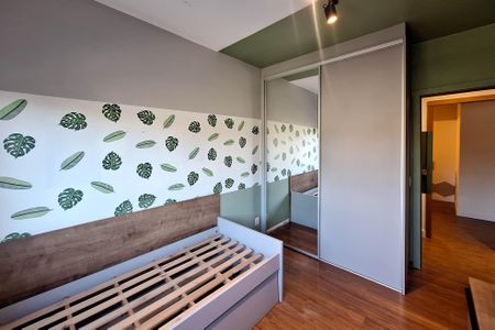 Casa de condomínio à venda com 531m², 4 quartos e 2 vagas Casa de condomínio à venda com 531m², 4 quartos e 2 vagasQuarto 1