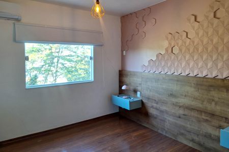 Casa de condomínio à venda com 531m², 4 quartos e 2 vagas Casa de condomínio à venda com 531m², 4 quartos e 2 vagasSuíte 1