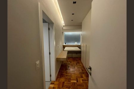 Apartamento à venda com 58m², 1 quarto e 1 vaga