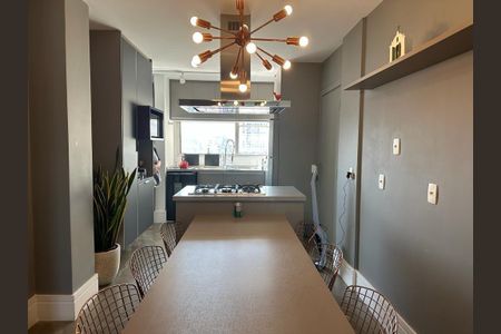 Apartamento à venda com 2 quartos, 130m² em Itaim Bibi, São Paulo