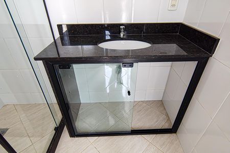 Casa à venda com 587m², 3 quartos e 4 vagas Casa à venda com 587m², 3 quartos e 4 vagasBanheiro da Área Externa