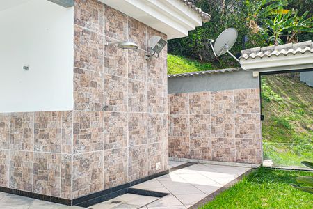 Casa à venda com 587m², 3 quartos e 4 vagas Casa à venda com 587m², 3 quartos e 4 vagasÁrea Externa