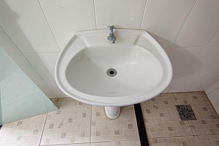 Casa à venda com 587m², 3 quartos e 4 vagas Casa à venda com 587m², 3 quartos e 4 vagasBanheiro de Serviço