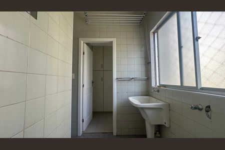 Apartamento para alugar com 95m², 3 quartos e 2 vagas Apartamento para alugar com 95m², 3 quartos e 2 vagasÁrea de serviço