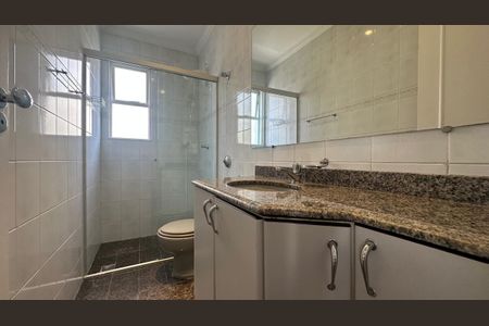 Apartamento para alugar com 95m², 3 quartos e 2 vagas Apartamento para alugar com 95m², 3 quartos e 2 vagasBanheiro