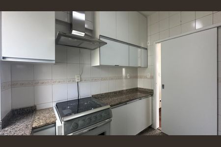 Apartamento para alugar com 95m², 3 quartos e 2 vagas Apartamento para alugar com 95m², 3 quartos e 2 vagasCozinha