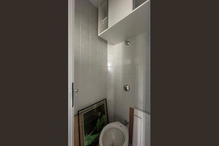 Apartamento para alugar com 95m², 3 quartos e 2 vagas Apartamento para alugar com 95m², 3 quartos e 2 vagasBanheiro de serviço