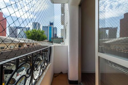 Apartamento para alugar com 92m², 2 quartos e 2 vagas Apartamento para alugar com 92m², 2 quartos e 2 vagasVaranda