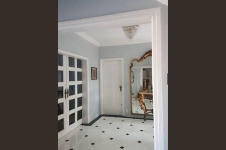 Casa à venda com 264m², 4 quartos e 5 vagas