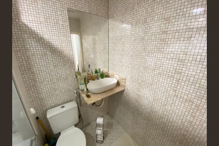 Casa à venda com 246m², 2 quartos e 1 vaga Casa à venda com 246m², 2 quartos e 1 vagaBanheiro 2