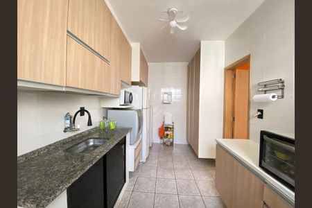 Casa à venda com 246m², 2 quartos e 1 vaga Casa à venda com 246m², 2 quartos e 1 vagaCozinha