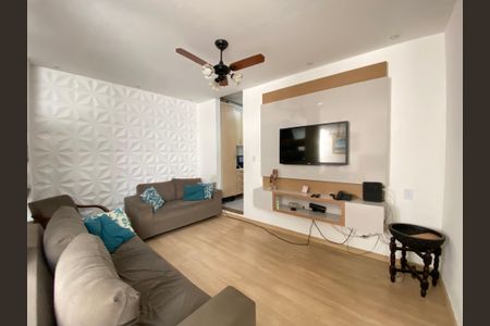 Casa à venda com 246m², 2 quartos e 1 vagaSala